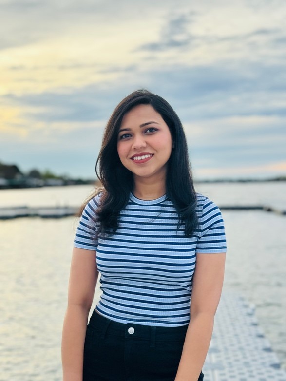 A person standing on a dock

AI-generated content may be incorrect.